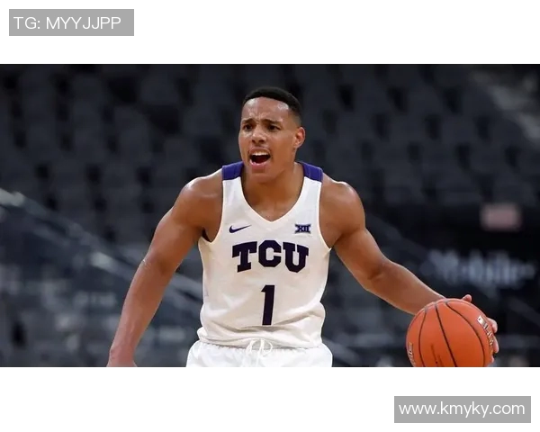 库里背后的故事：从少年到巨星之路